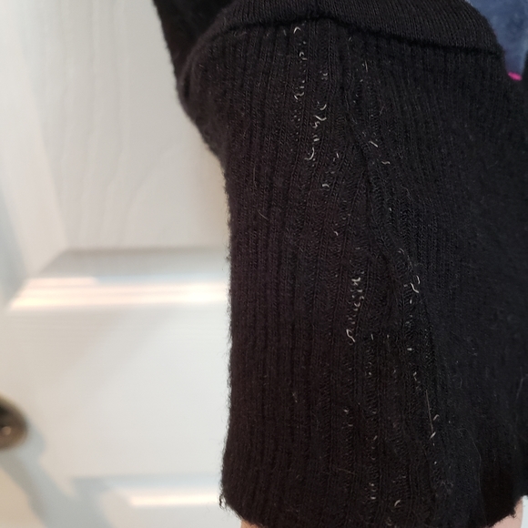 6/$20 Patterned Tee - Picture 4 of 4